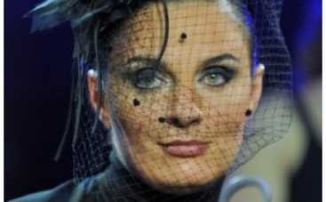 Конфликт Елены Ваенги и Ильи Резника продолжается