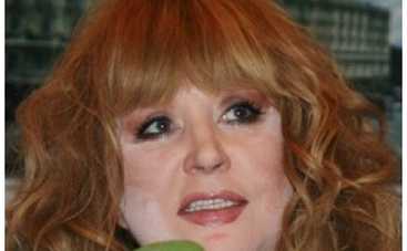 Алла Пугачева шокировала своим макияжем