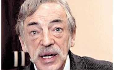 Михаил Боярский снял свою знаменитую шляпу