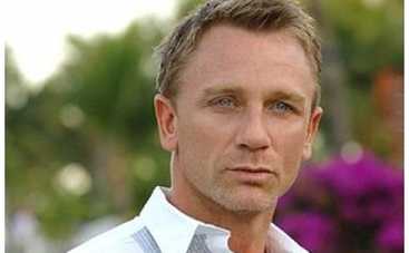 Дэниел Крейг готовится к эротическим съемкам