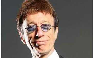 Вокалист группы Bee Gees вышел из комы