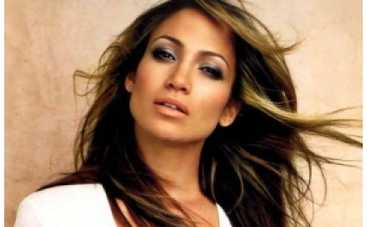 На Дженнифер Лопес подали в суд