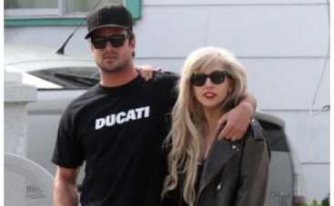 Lady Gaga бросила Тейлора Кини