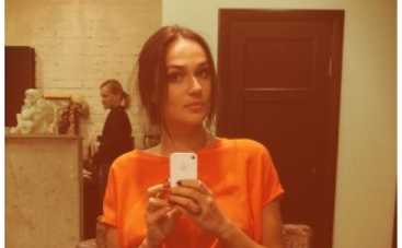 Алена Водонаева выложила свое фото без макияжа