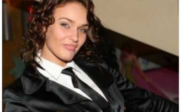 Алена Водонаева продолжает опоровергать слухи о разводе