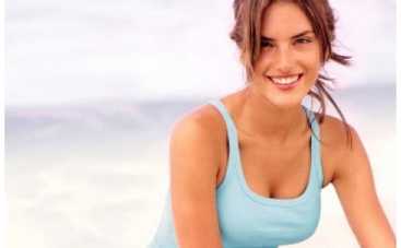 Алессандра Амбросио родила мальчика