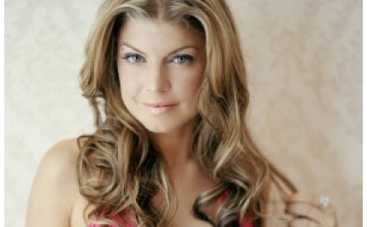 Ферги запустила собственный бренд вина