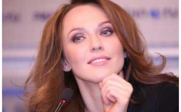 Альбина Джанабаева родит Меладзе второго ребенка