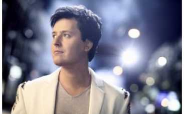 У Витаса украли драгоценности прямо на съемках клипа