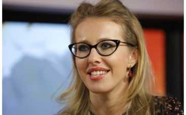 Собчак попросила прощения у Хаматовой за инцидент на вручении кинопремии Ника