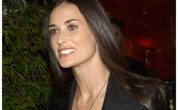 Деми Мур возвращается на большой экран