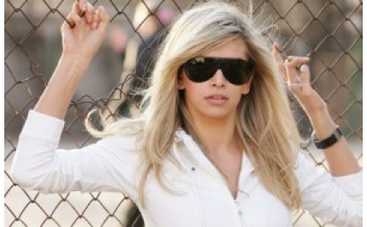 Веру Брежневу обругали в аэропорту