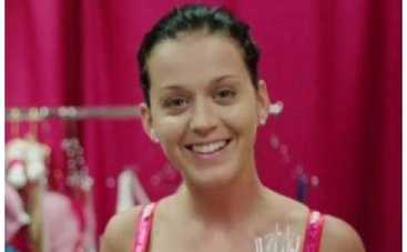 Кэти Перри наконец-то появилась без макияжа