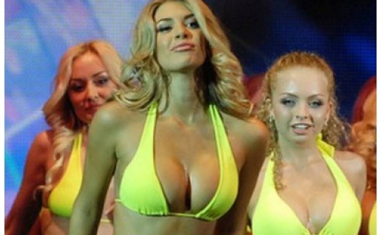 Фотогалерея: Miss Blonde Ukraine-2012. В Киеве выбрали самых красивых блондинок