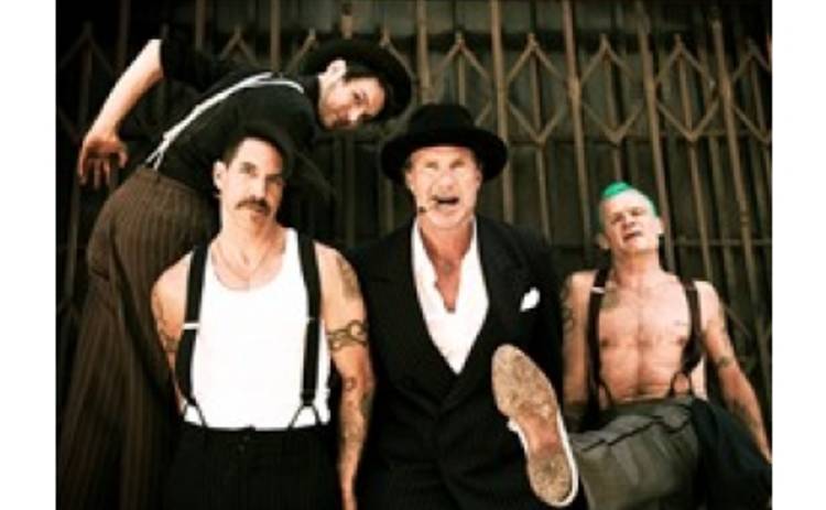 Подготовку к концерту Red Hot Chili Peppers можно сравнить с масштабами ЕВРО 2012!