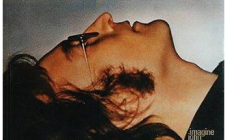 Британские ритуальные службы отказываются хоронить под песню Imagine Джона Леннона