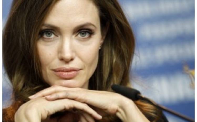 Анджелина Джоли заявила об уходе из кино
