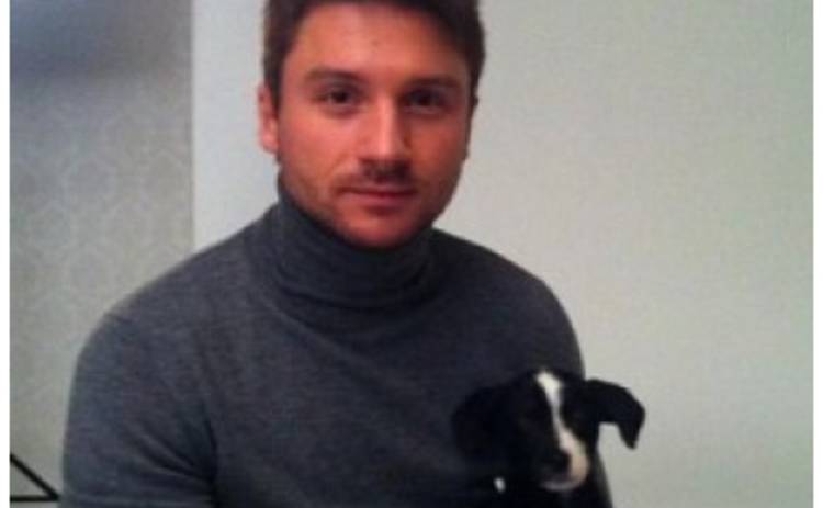 Сергей Лазарев приютил дворовую собаку и показал ее фото в Twitter