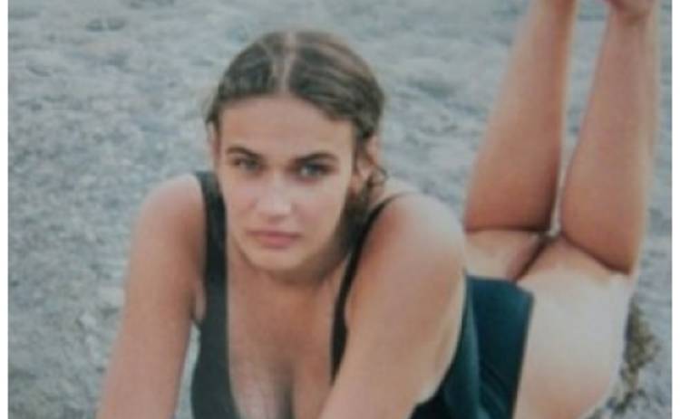 Алена Водонаева показала фото своей пышной груди в 15 лет