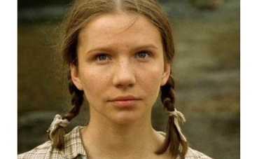 «1+1» покажет популярный в России сериал «Завтра будет завтра»!