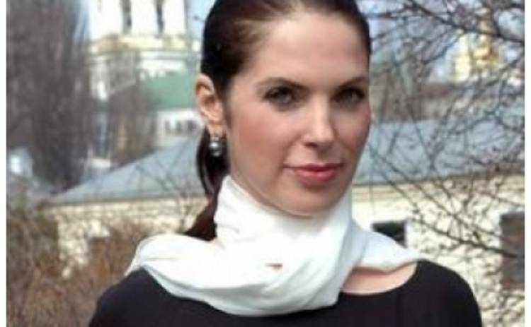 СМИ: В Броварах под колесами маршрутки погибла мать Влады Прокаевой