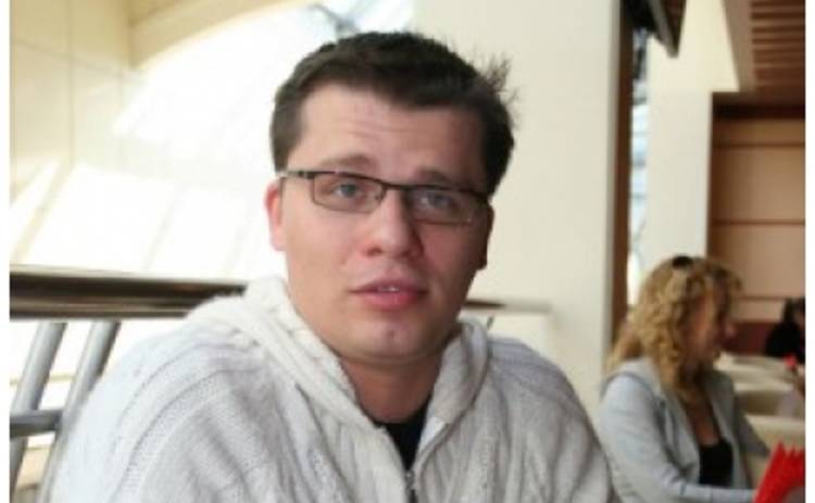 Гарик Харламов обвинил экс-супругу Юлию во лжи прессе