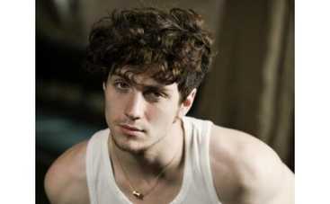 Бывшему Вронскому предложили стать мутантом