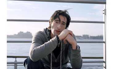 Эдриен Броуди снимется у режиссера «Служебного романа»