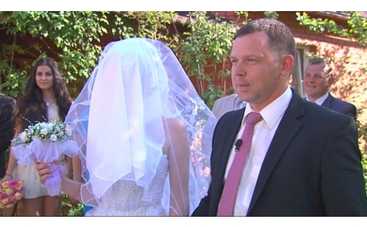 «1+1» женит вслепую