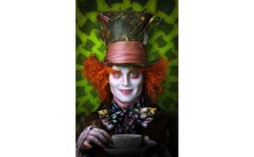 Джонни Депп снова станет Безумным Шляпником