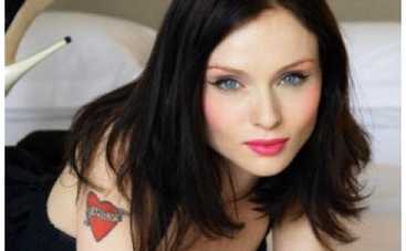 Софи Эллис-Бекстор даст бесплатный концерт в Киеве