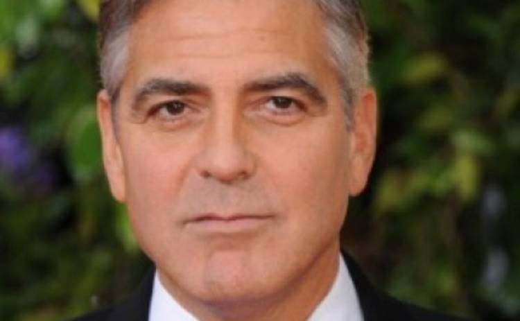 Джордж Клуни встречается с очередной моделью (ФОТО)