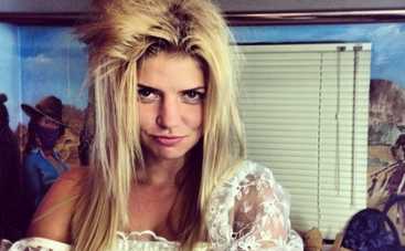 Настя Задорожная стала невестой (ФОТО)