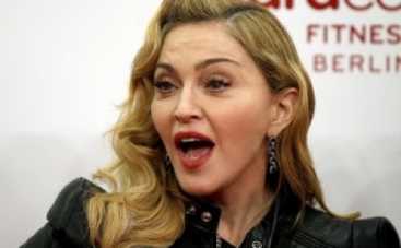 Мадонна утерла нос Леди Гага