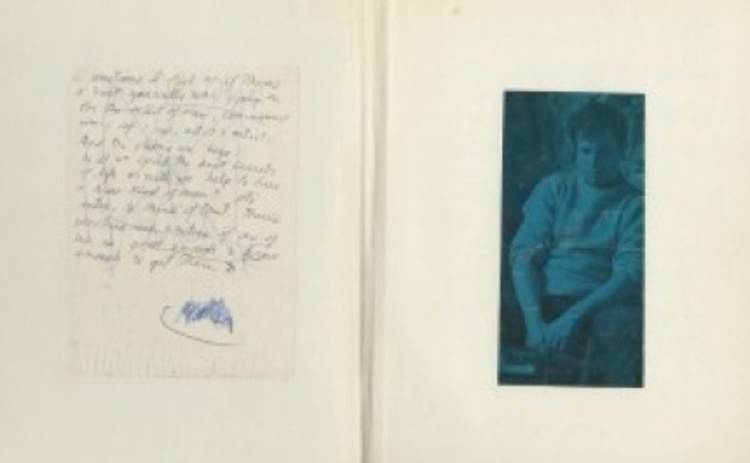На аукционе в США всплыл дневник Джима Моррисона