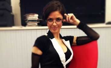 Солистка "НеАнгелов" снялась топлес (ФОТО)