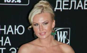 Камалия побывала на распродаже в Англии: "Все за 1 британский фунт"