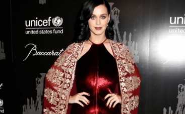 Кэти Перри и другие звезды посетили Snowflake Ball (ФОТО)