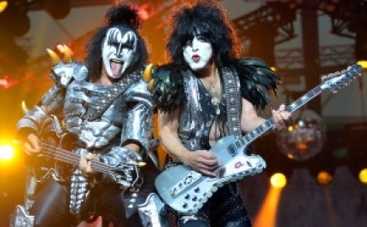 В Зал славы рок-н-ролла войдут Nirvana и Kiss