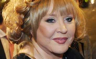 Алла Пугачева рассказала, как подглядывала за рождением своих детей