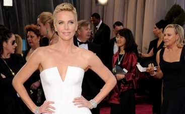 Белая сказка: звездные платья на Новый год