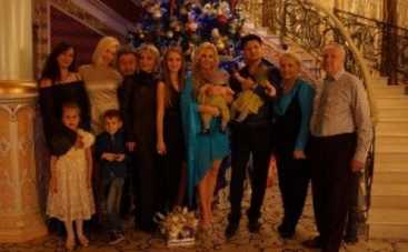 Камалия показала, как провела Новый год