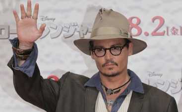 Джонни Депп перевопллотился в мошенника