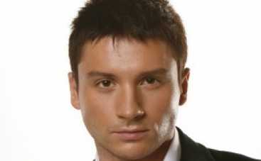 Сергея Лазарева донимают СМИ вопросами о болезни Жанны Фриске