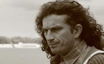 Скрябин спел песню о революции (ВИДЕО)