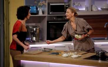 "Все буде смачно": готовим песочное тесто с Татьяной Литвиной и Ириной Скориковой (ВИДЕО)