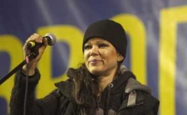 Руслана на Евромайдане ради мёда отказалась от борща