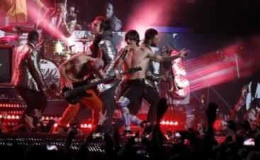 Red Hot Chili Peppers на Супербоуле пели под фонограмму (ВИДЕО)