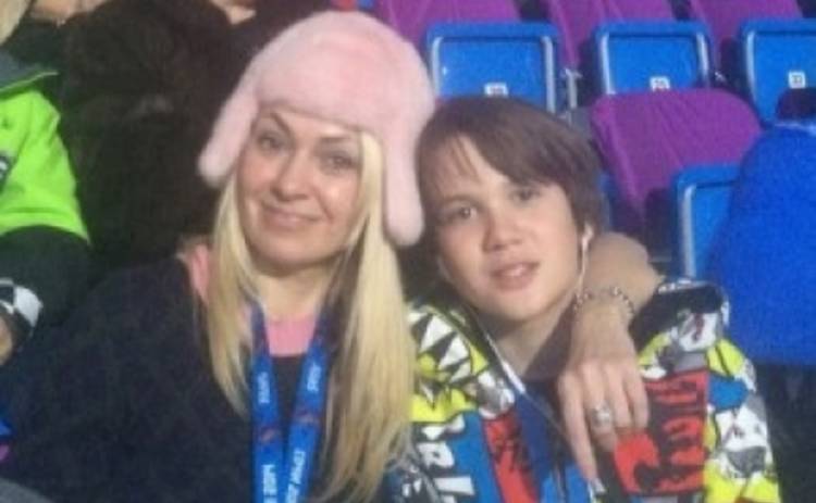 Яна Рудковская вместе с Путиным болели за Плющенко на Олимпиаде