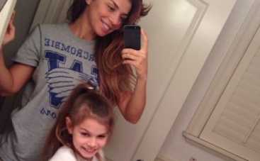 Аня Седокова показала фото подросших дочерей